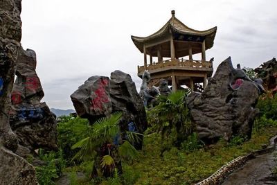 景區收費爭議 當“連空氣都要收錢”成為游客吐槽熱點